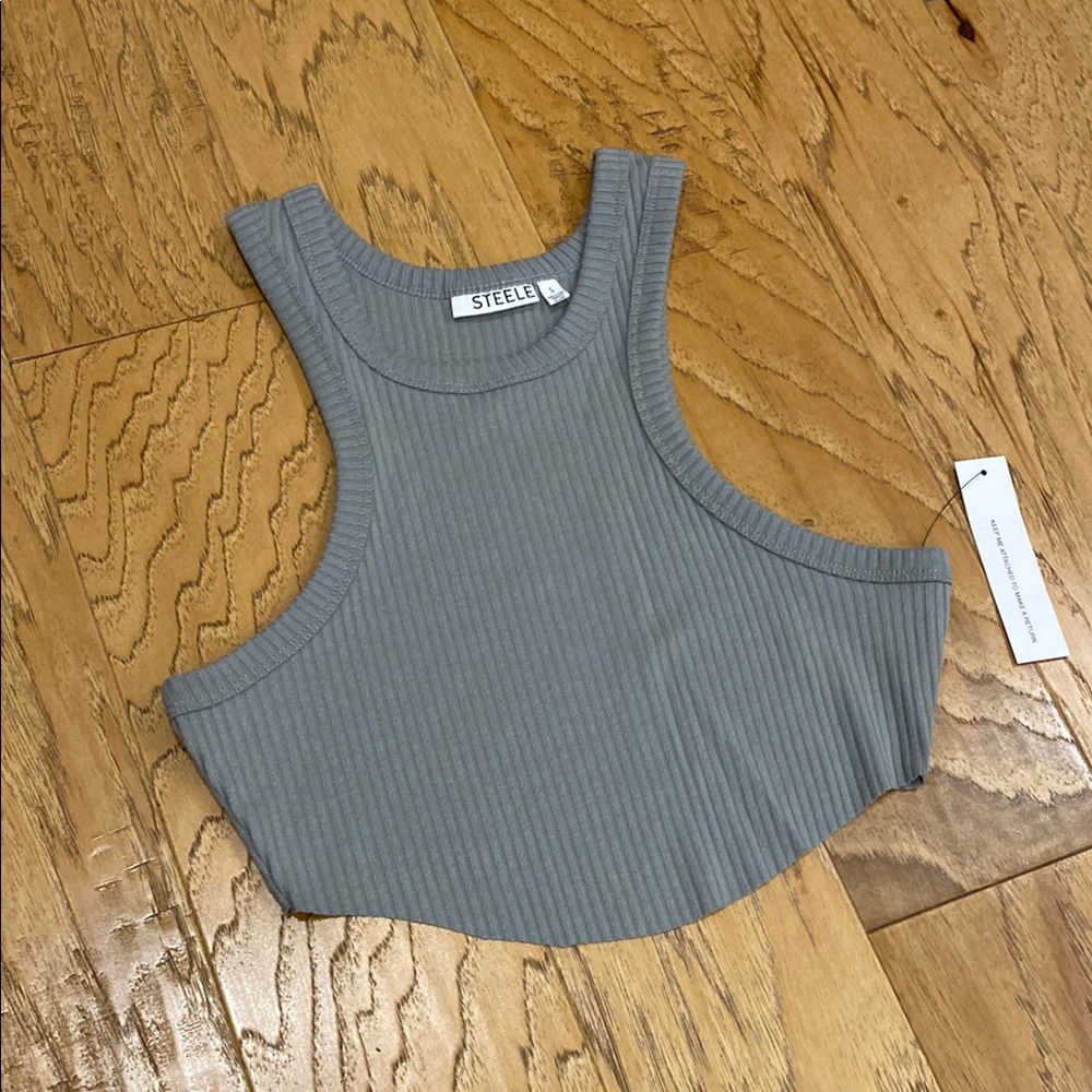 ⚡️3 for $15⚡️Steele Gray Ribbed Women's Crop Top size small